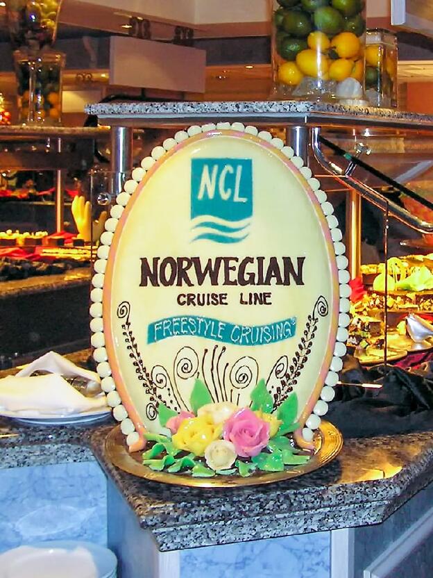 Norwegian Jewel (NCL) - Chocolate Buffet at the Garden Café Restaurant